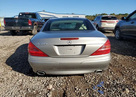 2005 Mercedes-Benz Sl 500 from USA, damaged, VIN WDBSK75F35F099084